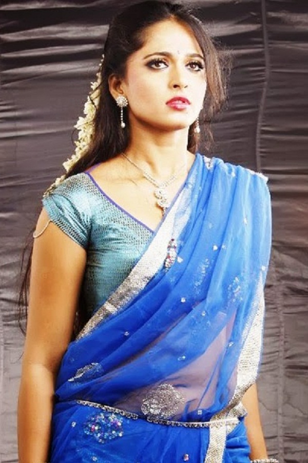 Anushka Shetty Hot in Saree#3 7 images - Page 2 AbjOWrz4