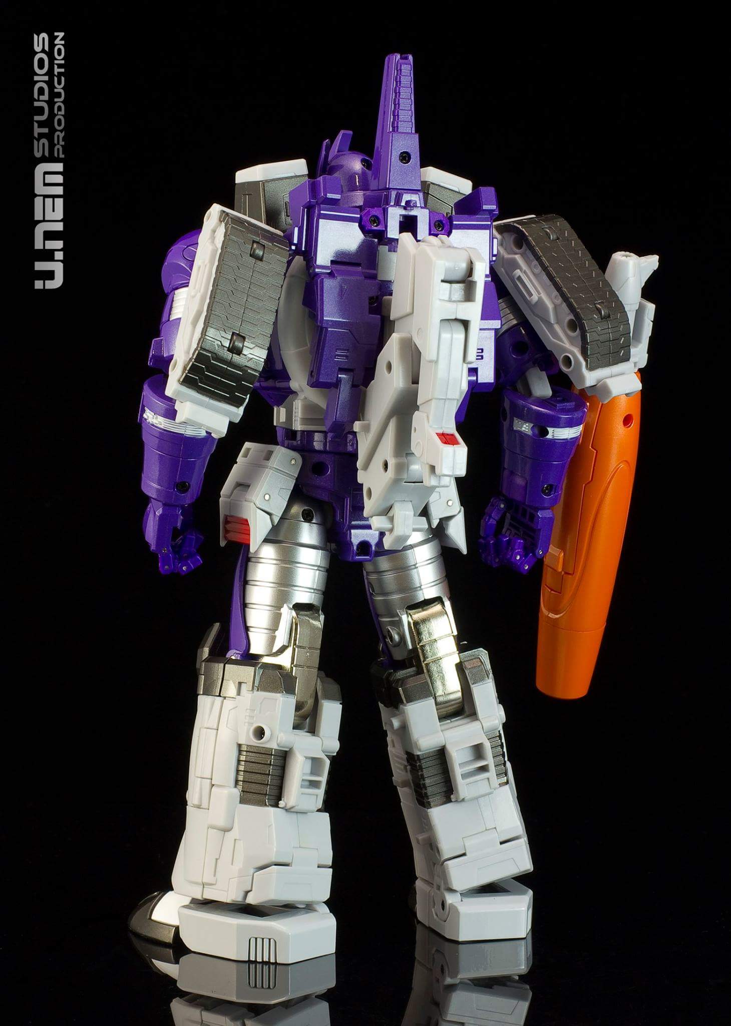 [Fanstoys] Produit Tiers - FT-16 Sovereign - aka Galvatron - Page 3 5G4smaWL