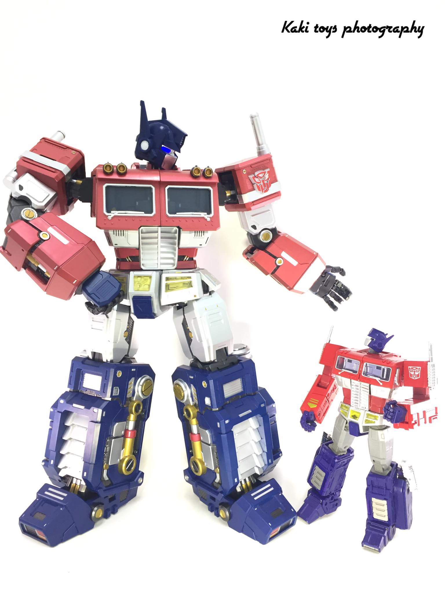 Figurines Transformers G1 (articulé, non transformable) ― Par ThreeZero, R.E.D, Super7, Toys Alliance, etc - Page 4 7twwJTRP