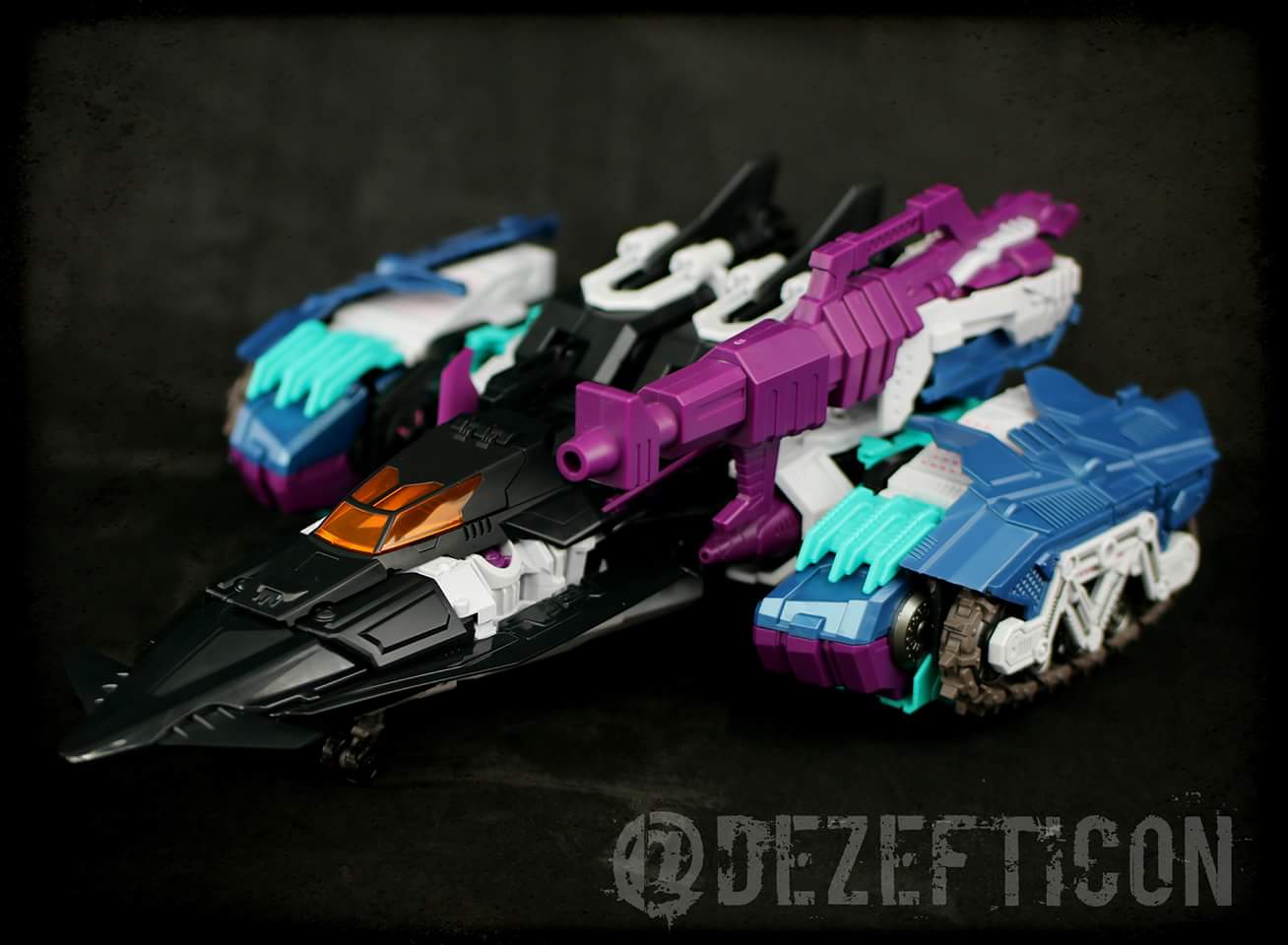 [Mastermind Creations] Produit Tiers - R-17 Carnifex - aka Overlord (TF Masterforce) - Page 3 LTxwZ644