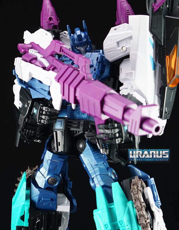 [Mastermind Creations] Produit Tiers - R-17 Carnifex - aka Overlord (TF Masterforce) - Page 3 TFQxDwtn