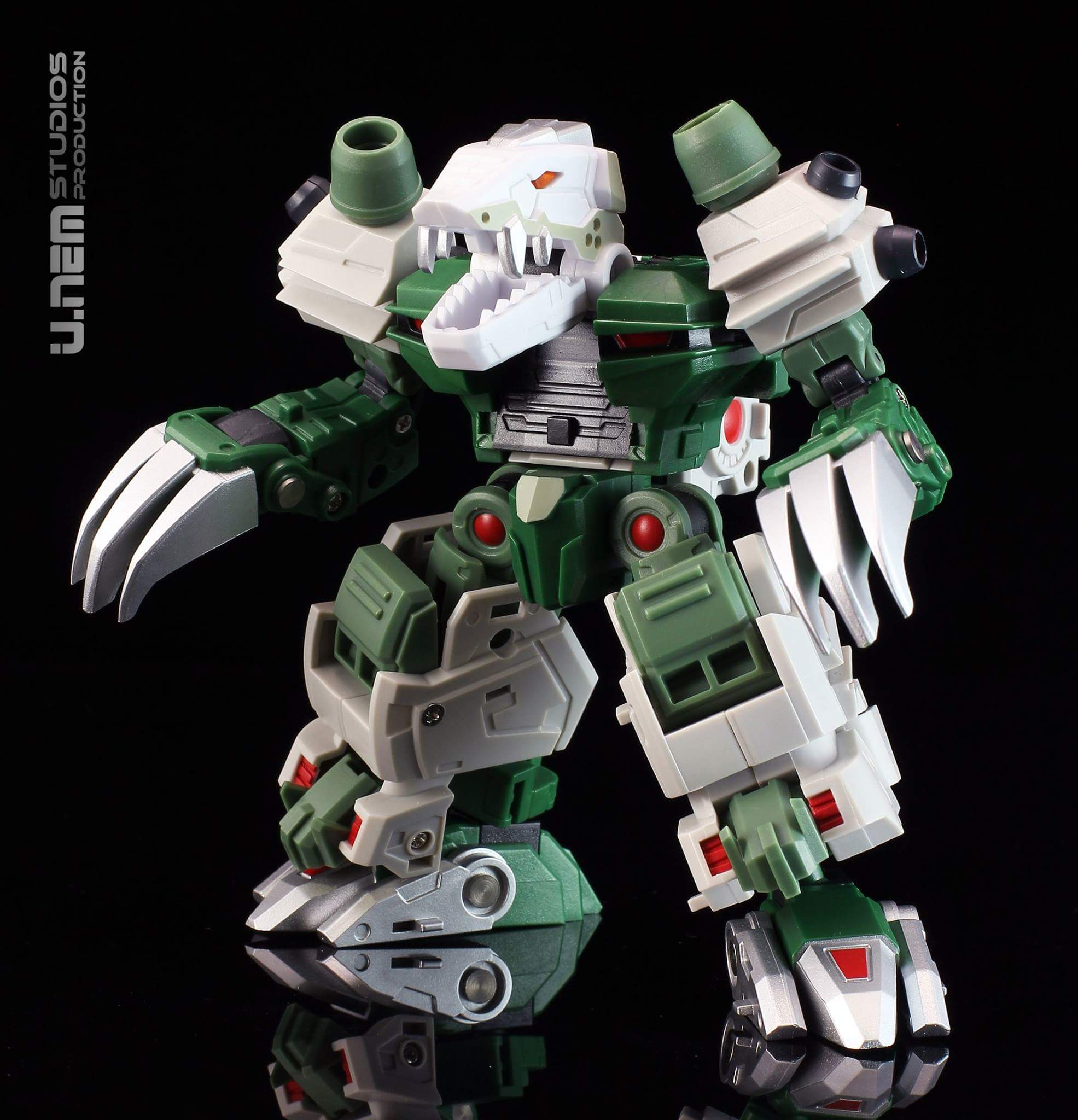 [FansProject] Produit Tiers - Ryu-Oh aka Dinoking (Victory) | Beastructor aka Monstructor (USA) - Page 3 ZUlEqNmO