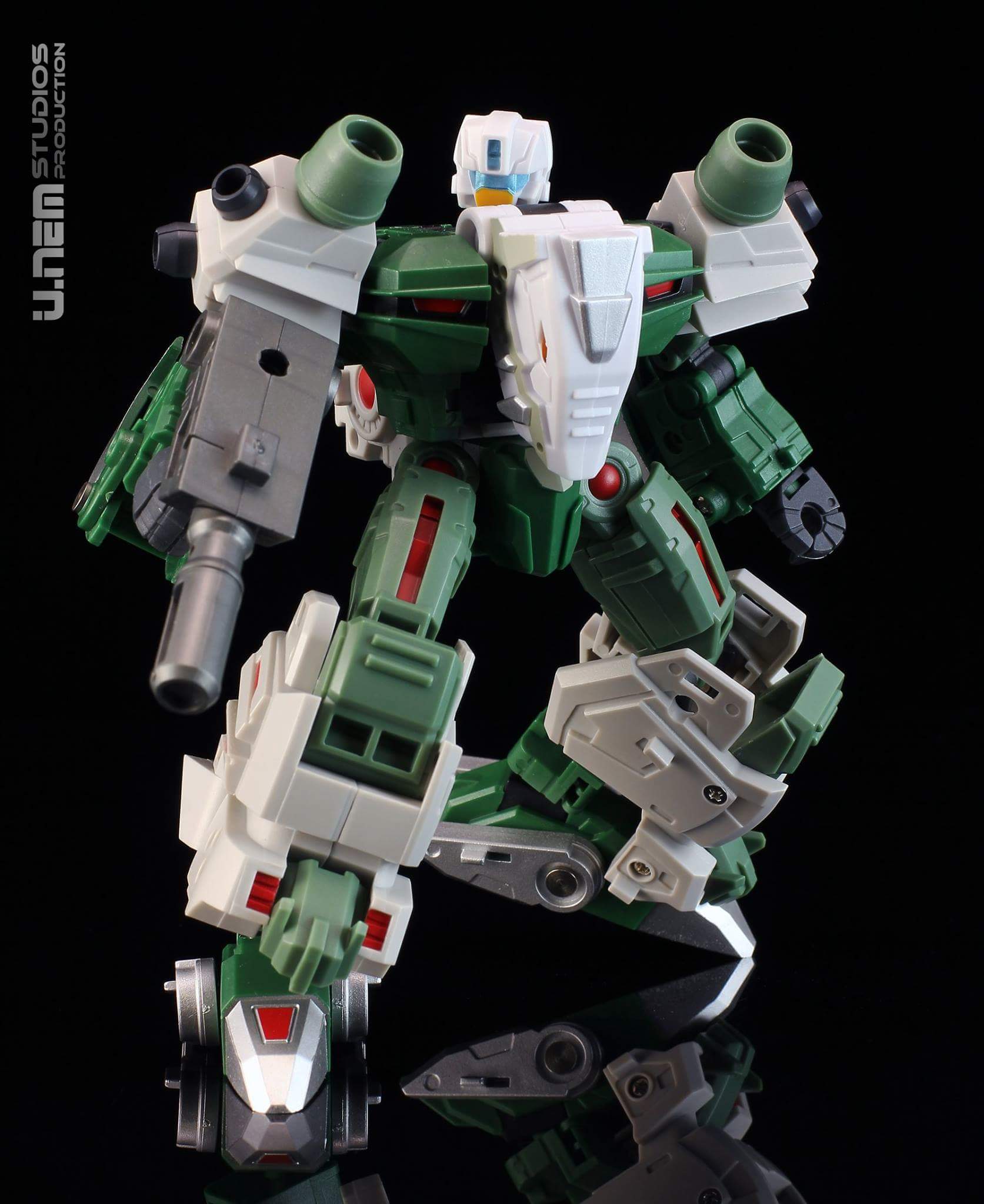 [FansProject] Produit Tiers - Ryu-Oh aka Dinoking (Victory) | Beastructor aka Monstructor (USA) - Page 3 C5D4smTo