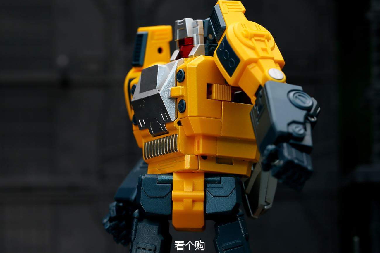 [Fanstoys] Produit Tiers - Headmasters - aka FT-18 Luspus, FT-23 Dracula, FT-51 Chomp - Page 2 GMDQNVkW