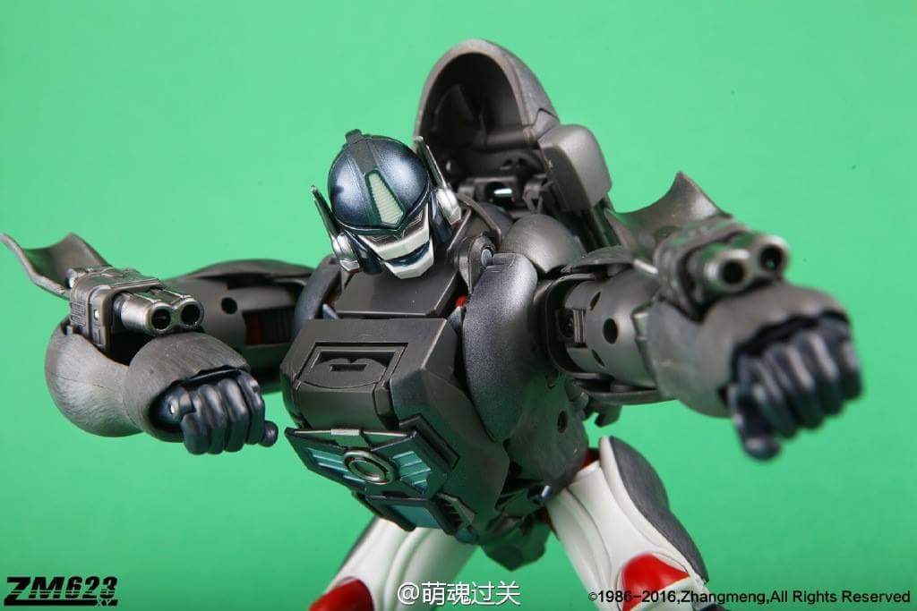 [Masterpiece] MP-32, MP-38 Optimus Primal et MP-38+ Burning Convoy (Beast Wars) - Page 3 MousmccF