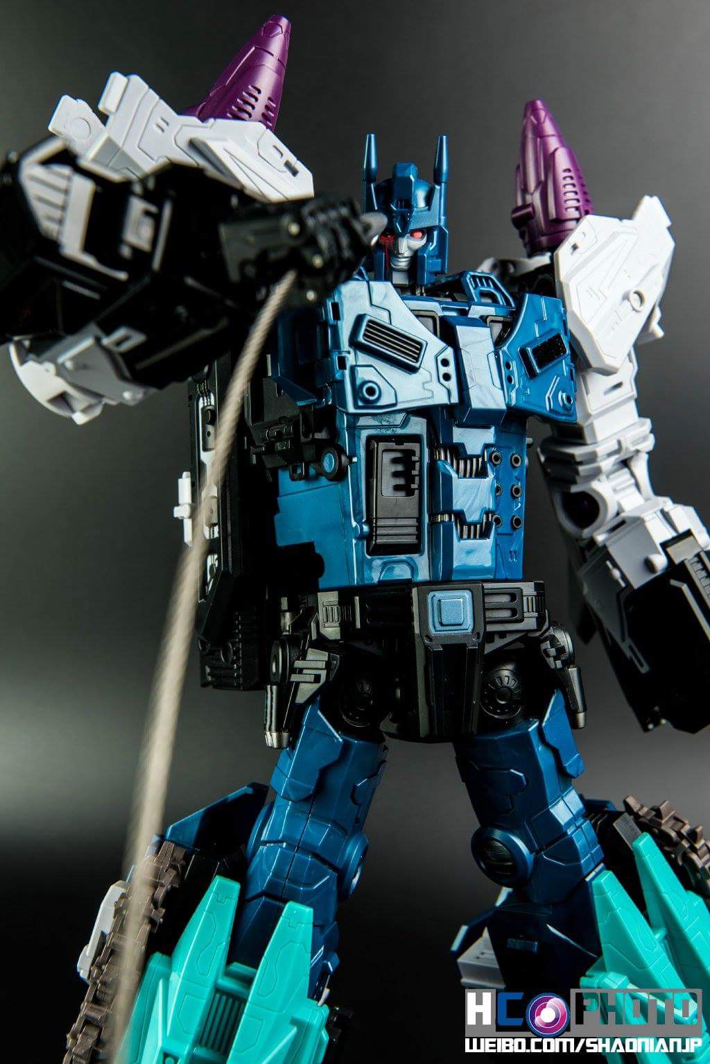 [Mastermind Creations] Produit Tiers - R-17 Carnifex - aka Overlord (TF Masterforce) - Page 3 NVFmXpL3