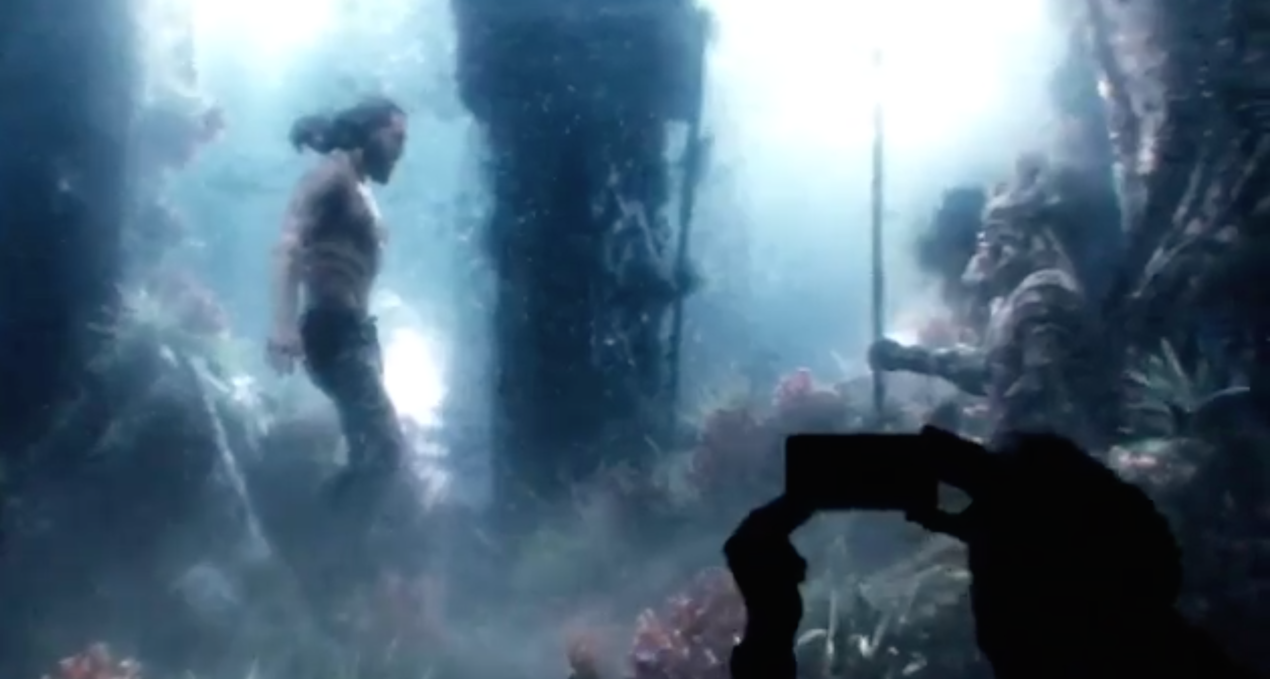 Zack Snyder Reveals How He Shot Aquaman's Underwater Sequences For JUSTICE LEAGUE