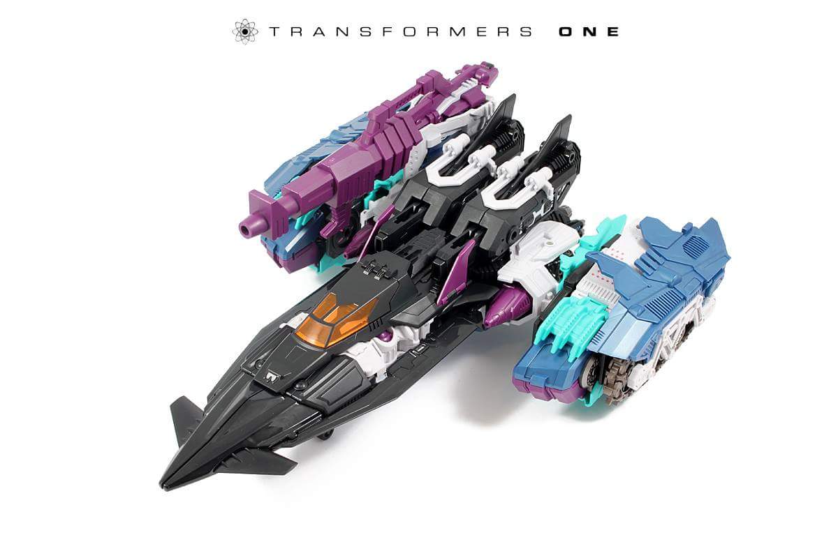 [Mastermind Creations] Produit Tiers - R-17 Carnifex - aka Overlord (TF Masterforce) - Page 3 Zz3SL1Oy